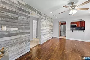 418 Esplanade 6, Hackensack, NJ 07601 - Photo 9