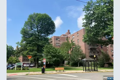 400 Fairview Avenue 1H #1H, Fort Lee, NJ 07024 - Photo 13