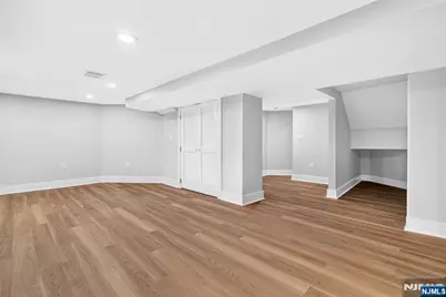 447 Queen Anne Road, Teaneck Township, NJ 07666 - Photo 41
