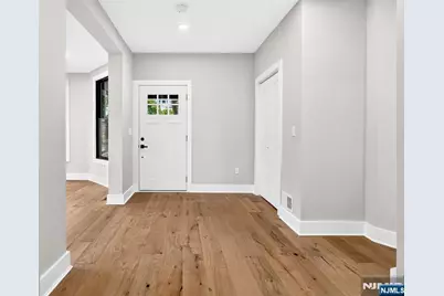 447 Queen Anne Road, Teaneck Township, NJ 07666 - Photo 5