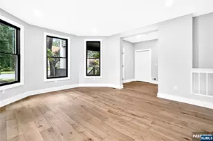 447 Queen Anne Rd, Teaneck Township, NJ 07666 - Photo 7