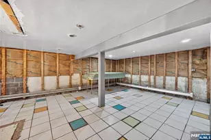 241 Halsted St, East Orange, NJ 07018 - Photo 33