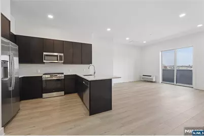 487 Market Street 201 #201, Saddle Brook Township, NJ 07663 - Photo 3