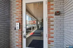 487 Market Street 201, Saddle Brook Township, NJ 07663 - Photo 19