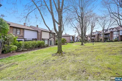 900 Valley Road, Clifton, NJ 07013 - Photo 27