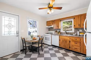 83 W Chestnut Hill Dr W, Denville, NJ 07834 - Photo 7