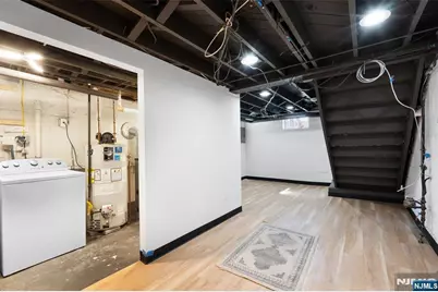 83 W Chestnut Hill Dr W, Denville, NJ 07834 - Photo 15