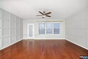 26 Braeburn Ct 26, Livingston, NJ 07039 - Photo 13