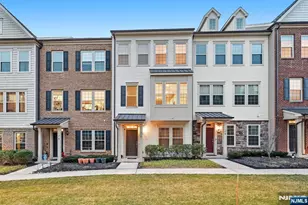 26 Braeburn Ct 26, Livingston, NJ 07039 - Photo 1