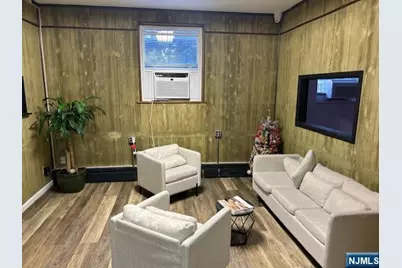 186 Saddle River Road, Saddle Brook Township, NJ 07663 - Photo 3