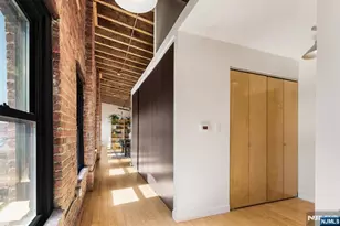 61 New Jersey Railroad Ave 13, Newark, NJ 07105 - Photo 15