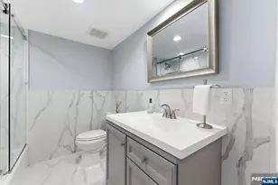 436 Anderson St, Hackensack, NJ 07601 - Photo 19