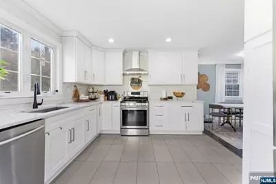 436 Anderson Street, Hackensack, NJ 07601 - Photo 13