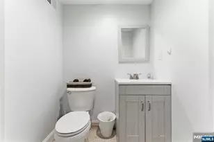 436 Anderson St, Hackensack, NJ 07601 - Photo 35