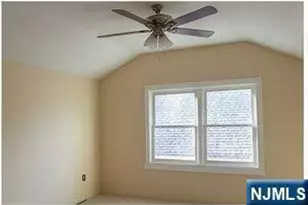 24 Hackett Pl 2, Rutherford, NJ 07070 - Photo 5