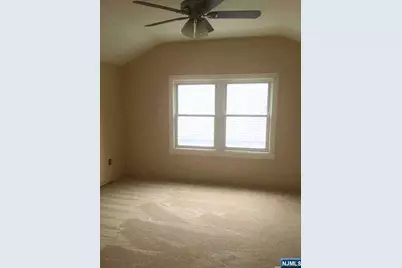 24 Hackett Place 2 #2, Rutherford, NJ 07070 - Photo 7