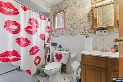 597 5th Street, Newark, NJ 07107 - Photo 17