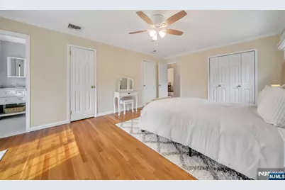 296 Birch Parkway, Wyckoff Township, NJ 07481 - Photo 21