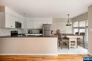 3 Heatherwood Ct, Rockaway Township, NJ 07866 - Photo 9