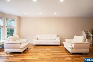 3 Heatherwood Ct, Rockaway Township, NJ 07866 - Photo 5