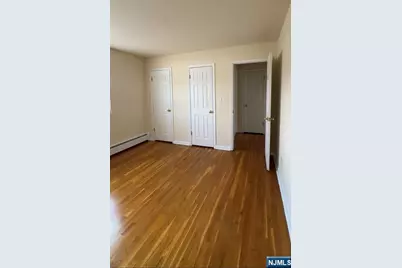 250 Rochelle Avenue A-5 #a-5, Rochelle Park Township, NJ 07662 - Photo 5