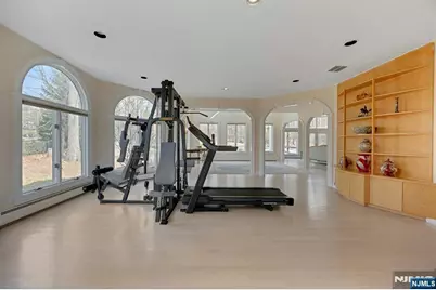 718 High Woods Drive, Franklin Lakes, NJ 07417 - Photo 13