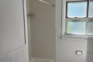 484 Shaler Blvd 2, Ridgefield, NJ 07657 - Photo 9