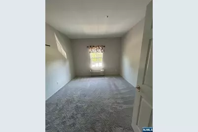 5320 Richmond Road, West Milford, NJ 07480 - Photo 11