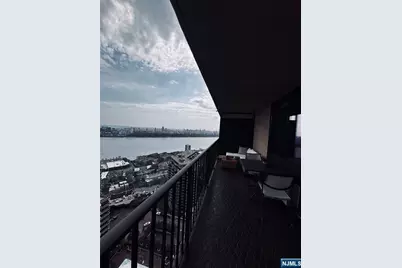 200 Winston Drive 3011 #3011, Cliffside Park, NJ 07010 - Photo 17