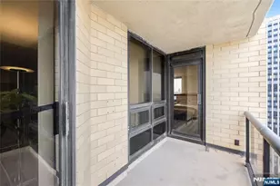 800 Palisade Ave 1903, Fort Lee, NJ 07024 - Photo 25