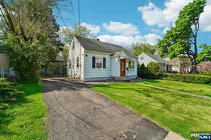 31-18 Norwood Dr, Fair Lawn, NJ 07410 - Photo 3