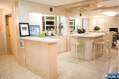 8 Markham Circle, Englewood, NJ 07631 - Photo 11