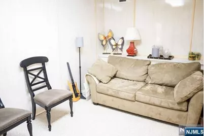 8 Markham Circle, Englewood, NJ 07631 - Photo 15