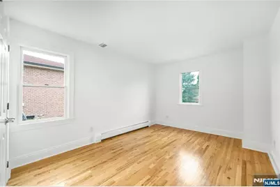 519 Summit Avenue, Fort Lee, NJ 07024 - Photo 29