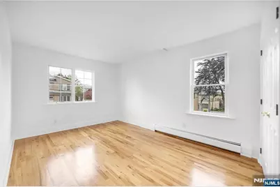 519 Summit Avenue, Fort Lee, NJ 07024 - Photo 25