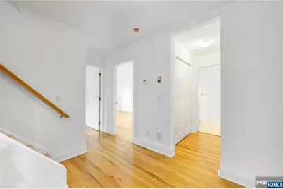 519 Summit Avenue, Fort Lee, NJ 07024 - Photo 19