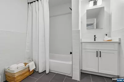 521 10th Street B2 #B2, Union City, NJ 07087 - Photo 9