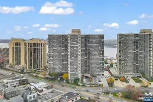 300 Winston 807, Cliffside Park, NJ 07010 - Photo 17