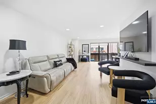 175 Winchester Ct, Washington Township, NJ 07676 - Photo 7