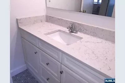 712 Cedar Lane 2 #2, Teaneck Township, NJ 07666 - Photo 15