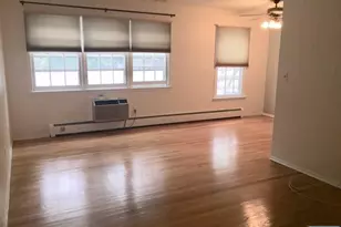 712 Cedar Ln 2, Teaneck Township, NJ 07666 - Photo 7