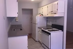 712 Cedar Ln 2, Teaneck Township, NJ 07666 - Photo 11