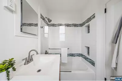 375 Mt Prospect Avenue 6Dw #6DW, Newark, NJ 07104 - Photo 19