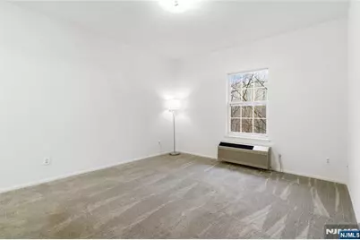 5301 Richmond Road, West Milford, NJ 07480 - Photo 17