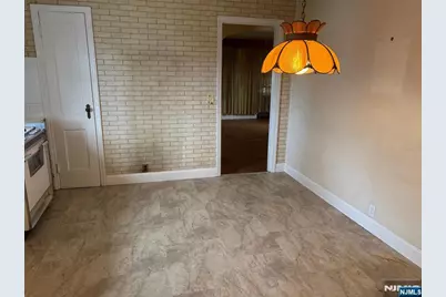 429 Macarthur Avenue, Garfield, NJ 07026 - Photo 23