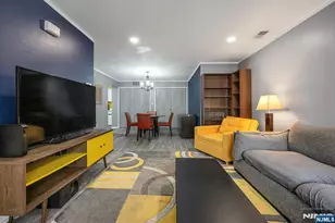 2014 Beatrice Ct 2014, Mahwah, NJ 07430 - Photo 7