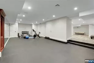 292 Maple St, Englewood, NJ 07631 - Photo 39