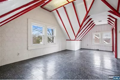 161 Chestnut Street, Leonia, NJ 07605 - Photo 27