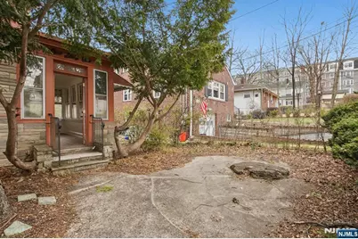 161 Chestnut Street, Leonia, NJ 07605 - Photo 41