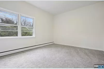 161 Chestnut Street, Leonia, NJ 07605 - Photo 17